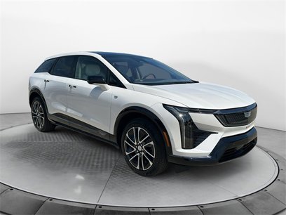 New 2025 Cadillac Optiq Sport 2
