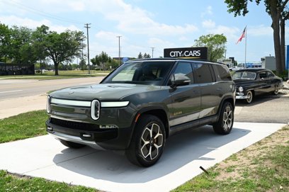 Used 2022 Rivian R1S Launch Edition