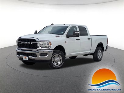 New 2024 RAM 2500 Tradesman w/ Chrome Appearance Group