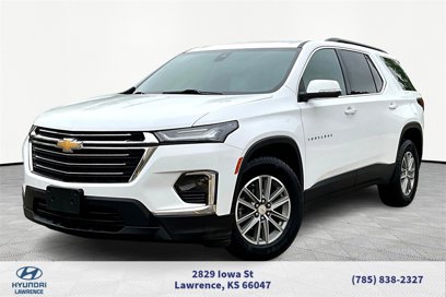 Used 2023 Chevrolet Traverse LT