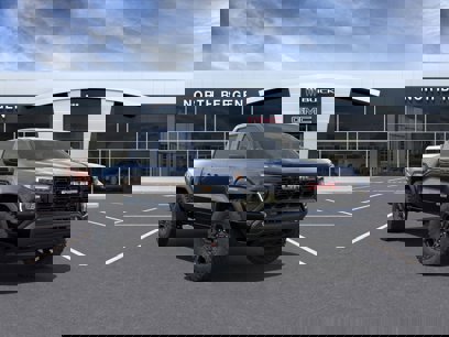 New 2025 GMC Canyon Elevation w/ Convenience Package