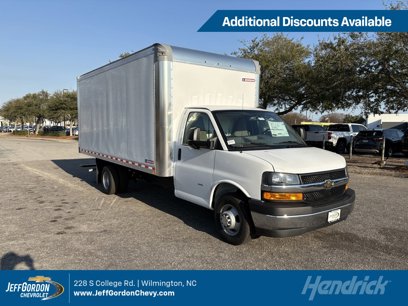 New 2024 Chevrolet Express 3500 w/ Power Convenience Package