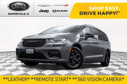 Used 2021 Chrysler Pacifica Touring-L w/ S Appearance Package