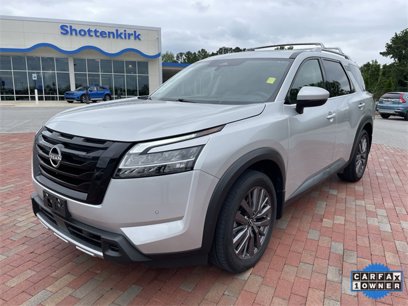 Used 2023 Nissan Pathfinder SL w/ SL Premium Package