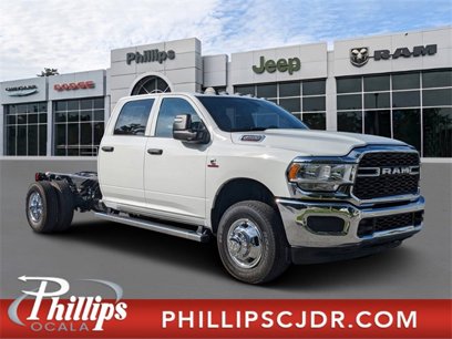 New 2024 RAM 3500 Tradesman w/ Chrome Appearance Group