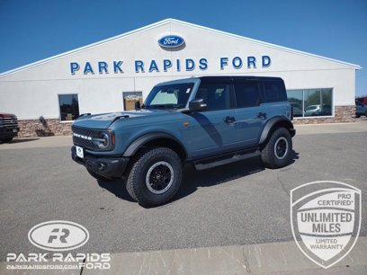 New 2025 Ford Bronco Badlands w/ Sasquatch Package