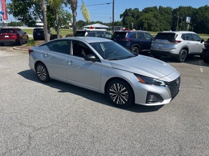 Used 2024 Nissan Altima 2.5 SV