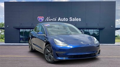 Used 2019 Tesla Model 3 Standard Range Plus