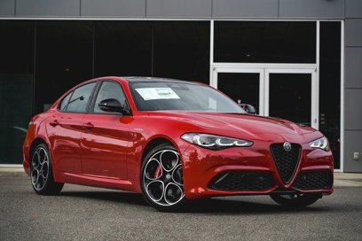 New 2025 Alfa Romeo Giulia AWD