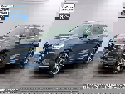 Used 2020 Volvo XC60 T6 Momentum w/ Protection Package Premier