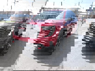 New 2025 GMC Acadia AT4