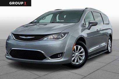 Used 2019 Chrysler Pacifica Touring-L