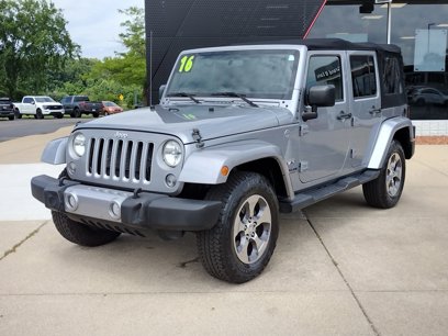 Used 2016 Jeep Wrangler Unlimited Sahara