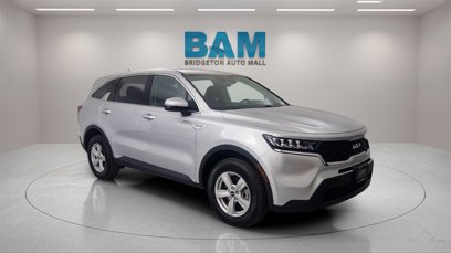 Used 2022 Kia Sorento LX