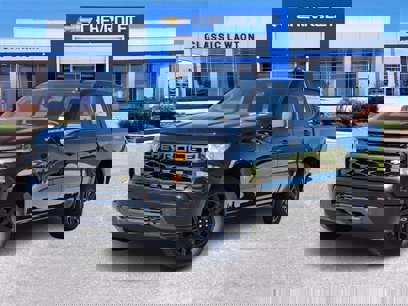 New 2025 Chevrolet Silverado 1500 Custom