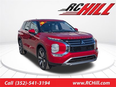 New 2025 Mitsubishi Outlander SE