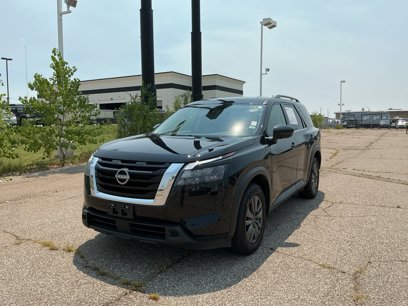 Used 2024 Nissan Pathfinder SV