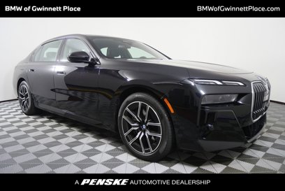 Used 2024 BMW 760i xDrive w/ Premium Package 2