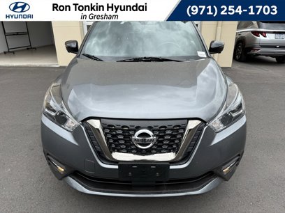 Used 2020 Nissan Kicks SR