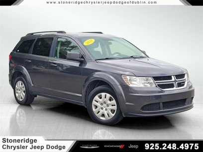 Used 2018 Dodge Journey SE