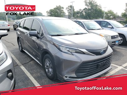Used 2021 Toyota Sienna XLE