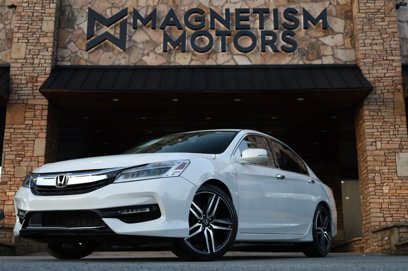 Used 2017 Honda Accord Touring