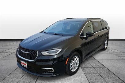 Used 2022 Chrysler Pacifica Touring-L