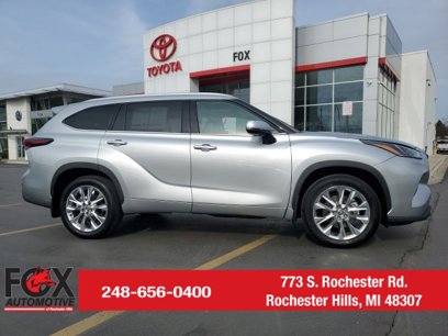 Used 2024 Toyota Highlander Limited