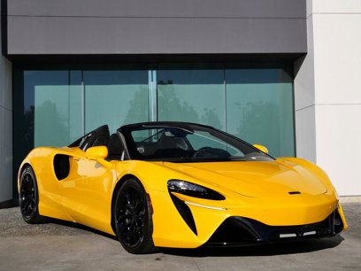 New 2025 McLaren Artura Spider