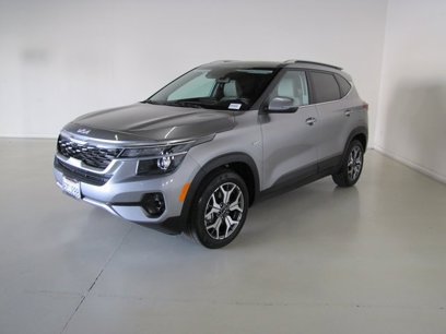 Used 2022 Kia Seltos EX