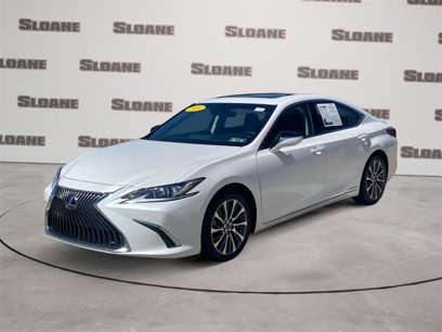 Used 2020 Lexus ES 300h w/ Premium Package