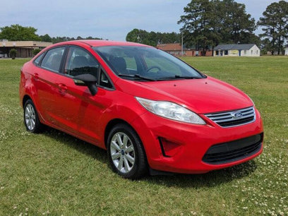 Used 2013 Ford Fiesta SE