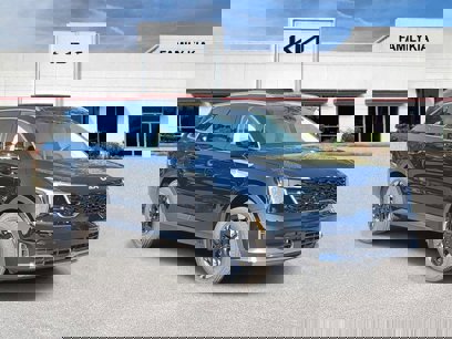 New 2025 Kia Sorento S w/ Panoramic Sunroof Package