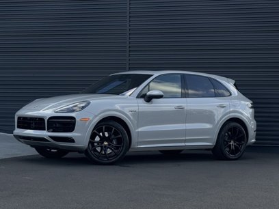 Used 2023 Porsche Cayenne Platinum Edition