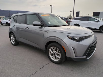 Certified 2023 Kia Soul LX w/ LX Technology Package