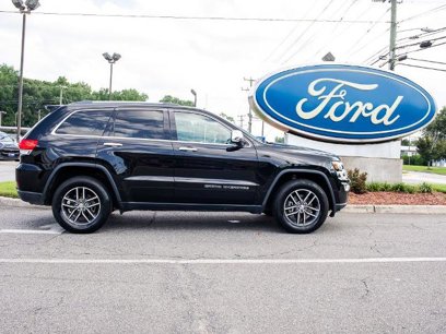 Used 2017 Jeep Grand Cherokee Limited w/ Luxury Group II