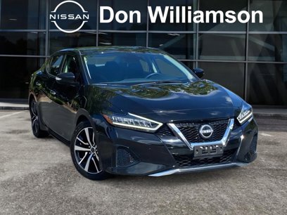Used 2023 Nissan Maxima SV w/ Floor Mat Group