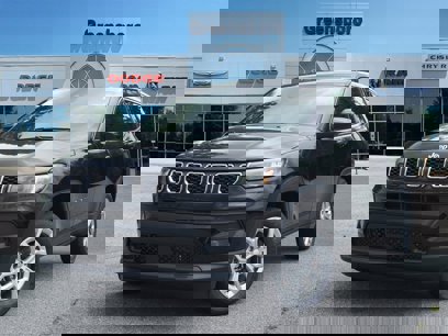 New 2024 Jeep Compass Sport