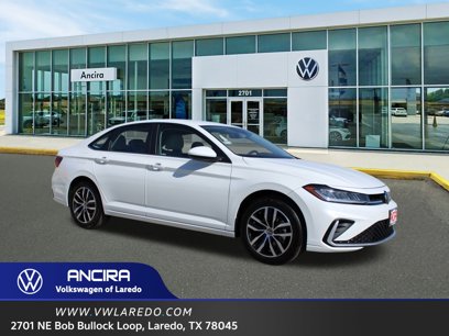 New 2025 Volkswagen Jetta SE