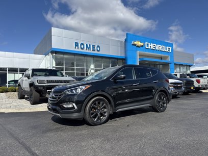 Used 2017 Hyundai Santa Fe Sport w/ 2.0T Ultimate Tech Package 05