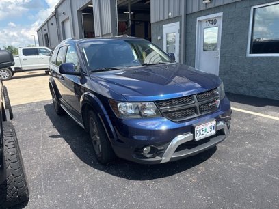 Used 2018 Dodge Journey Crossroad w/ Nav & Sun Group