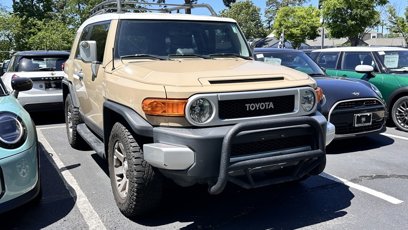 Used 2014 Toyota FJ Cruiser 4WD w/ Upgrade Package