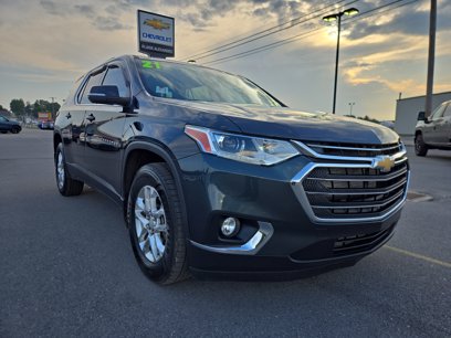 Used 2021 Chevrolet Traverse LT w/ LPO, Floor Liner Package