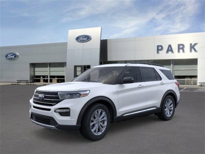 New 2024 Ford Explorer XLT w/ Equipment Group 202A