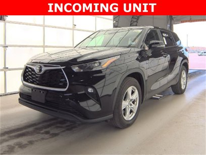 Used 2023 Toyota Highlander LE