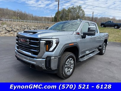 New 2025 GMC Sierra 2500 SLT w/ SLT Premium Package