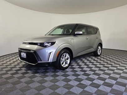 Used 2023 Kia Soul LX w/ Option Group 015