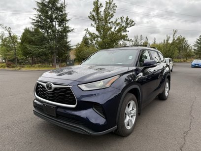 Used 2023 Toyota Highlander L