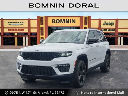 New 2025 Jeep Grand Cherokee Limited w/ Black Appearance Package