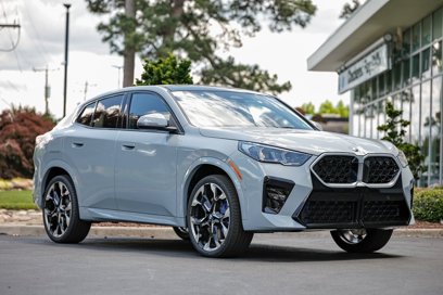 New 2025 BMW X2 xDrive28i w/ M Sport Package